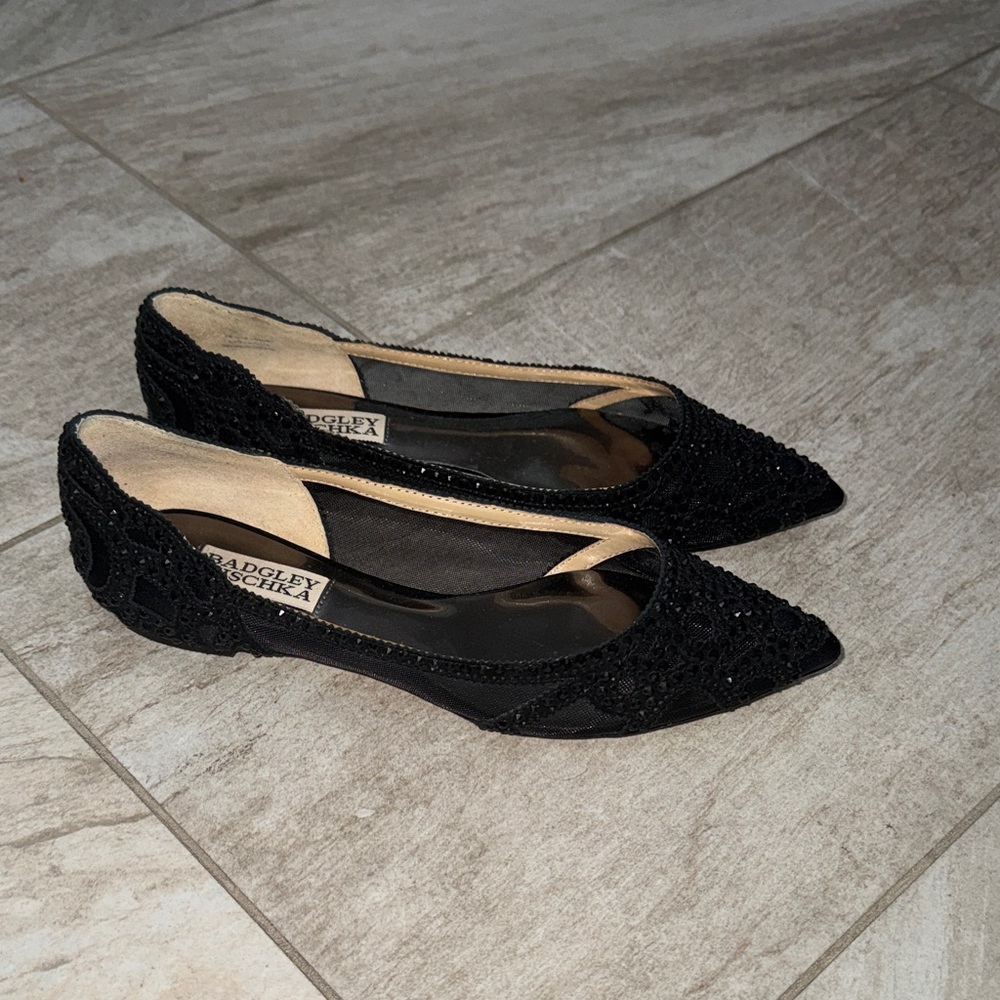 Size 6- Badgley Mischka GiGi Black Satin Flat - Picture 4 of 11